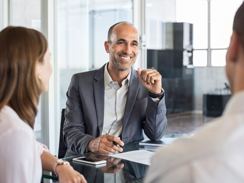 o que faz um consultor de investimentos especialista