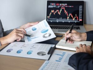 como montar uma carteira de investimentos diversificada